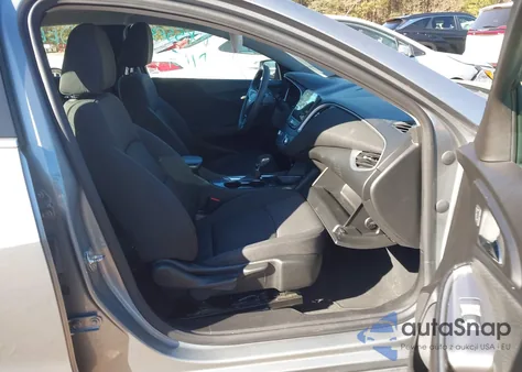 2024 Chevrolet Malibu Fwd 1Lt из США, поврежденный, VIN 1G1ZD5ST5RF109735